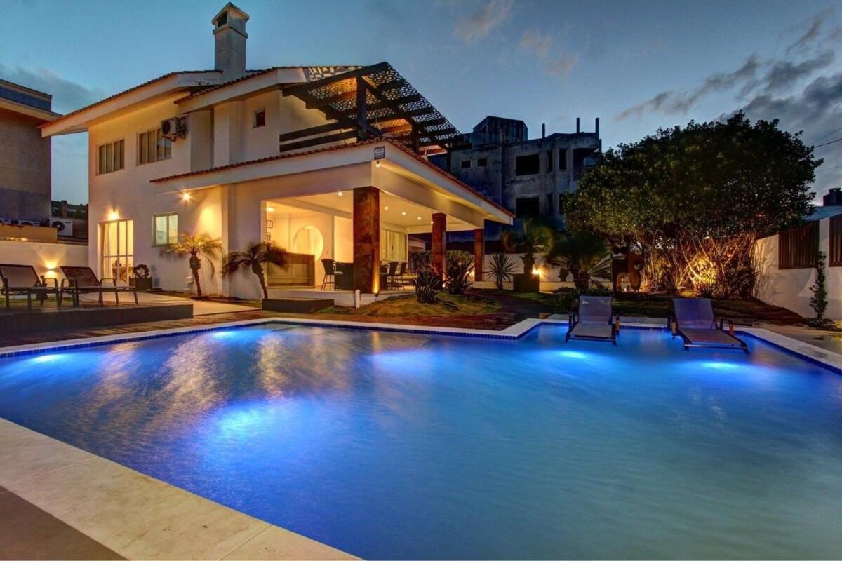 Casa Do Artista A 60M Do Mar, Piscina, 4 Quartos Bombinhas Luaran gambar